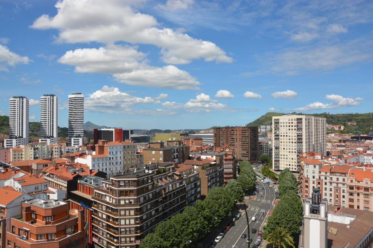 Superviews, Parking 24H Vigilado Incluido Y Netflix En Habitacion Independiente Con Bano Privado En Apartamento Particular, Francais&English Bilbao Eksteriør billede