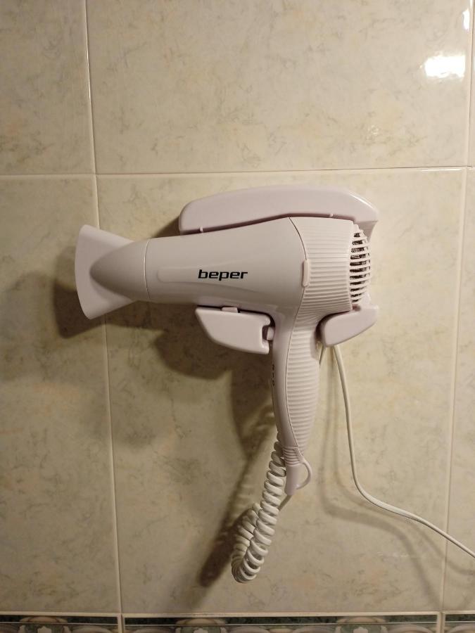 Superviews, Parking 24H Vigilado Incluido Y Netflix En Habitacion Independiente Con Bano Privado En Apartamento Particular, Francais&English Bilbao Eksteriør billede